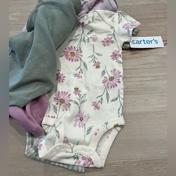 NWT Carter's Lavender and Green Baby Onesies 5 Piece Set Size 3 Months - Picture 6 of 8